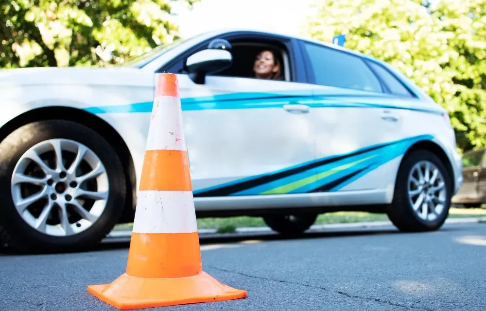 Versnel je rijbewijs in Almere met onze intensieve spoedcursus rijlessen